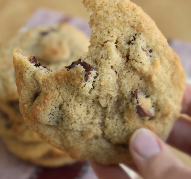 Grain-Free Chocolate Chip Cookes