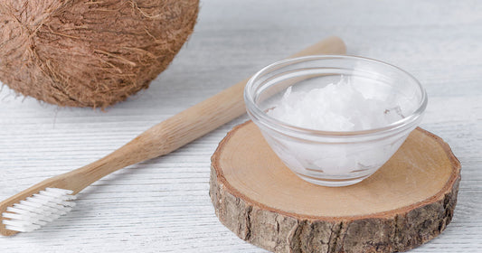 Benefits of Oil Pulling (And How To Do It)